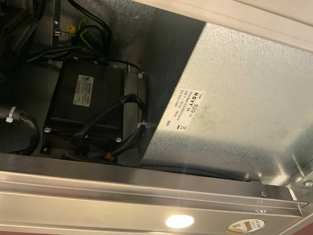 Nolte / novy / lancelotti / whirlpool tumbes c-07 / puentex 572 l vormig keukenopstelling met wandmeubel - afbeelding 14 van  55