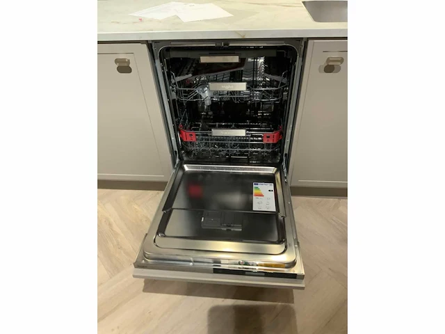 Nolte / novy / lancelotti / whirlpool tumbes c-07 / puentex 572 l vormig keukenopstelling met wandmeubel - afbeelding 24 van  55