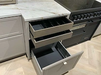 Nolte / novy / lancelotti / whirlpool tumbes c-07 / puentex 572 l vormig keukenopstelling met wandmeubel - afbeelding 43 van  55