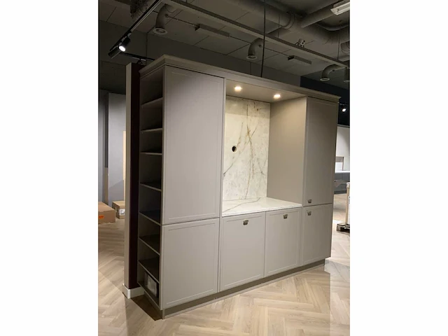 Nolte / novy / lancelotti / whirlpool tumbes c-07 / puentex 572 l vormig keukenopstelling met wandmeubel - afbeelding 52 van  55