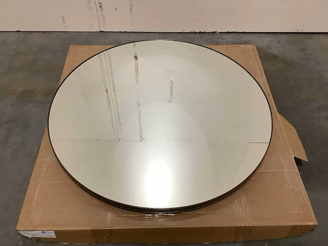 Noltia ronde badkamer spiegel 80x80cm - afbeelding 1 van  5