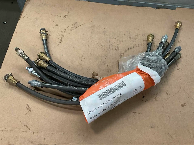 Non metalic hose assembly (10x) - afbeelding 1 van  3