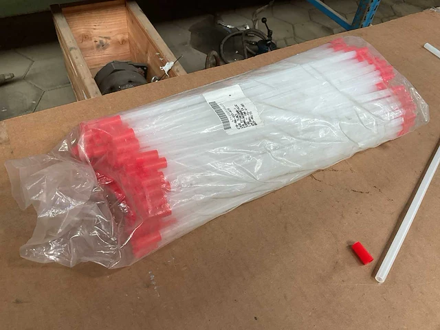 Nonmetalic tubing (600x) - afbeelding 5 van  5