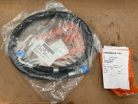 Nonmetallic hose assembly (16x) - afbeelding 1 van  5