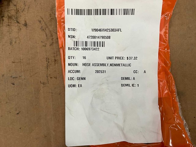 Nonmetallic hose assembly (16x) - afbeelding 4 van  5