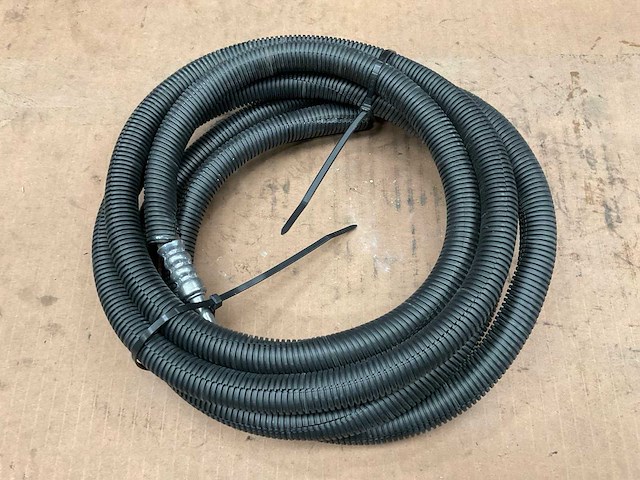 Nonmetallic hose - afbeelding 2 van  3