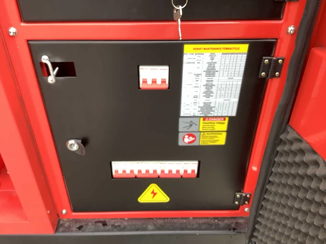 Noodstroom aggregaat / generator diesel 20 kva - afbeelding 17 van  17