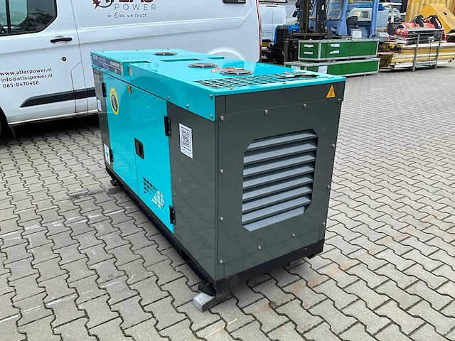 Noodstroom aggregaat / generator diesel 30 kva - afbeelding 10 van  14