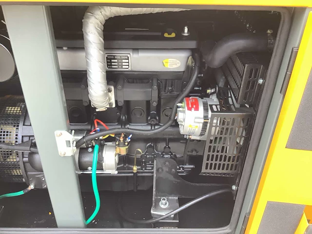 Noodstroom aggregaat / generator diesel 40 kva - afbeelding 3 van  18