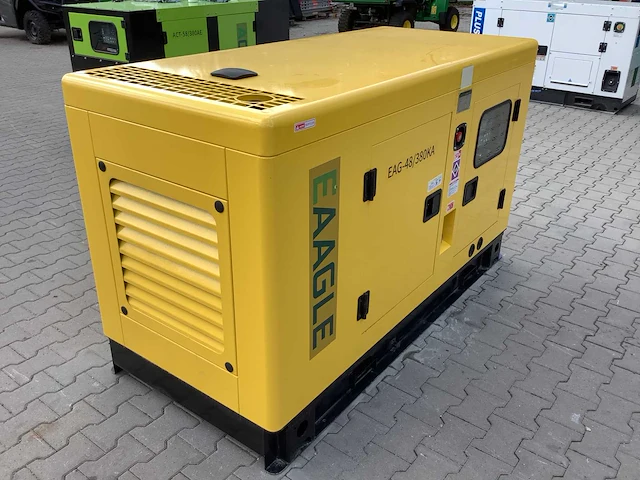 Noodstroom aggregaat / generator diesel 48 kva - afbeelding 8 van  15