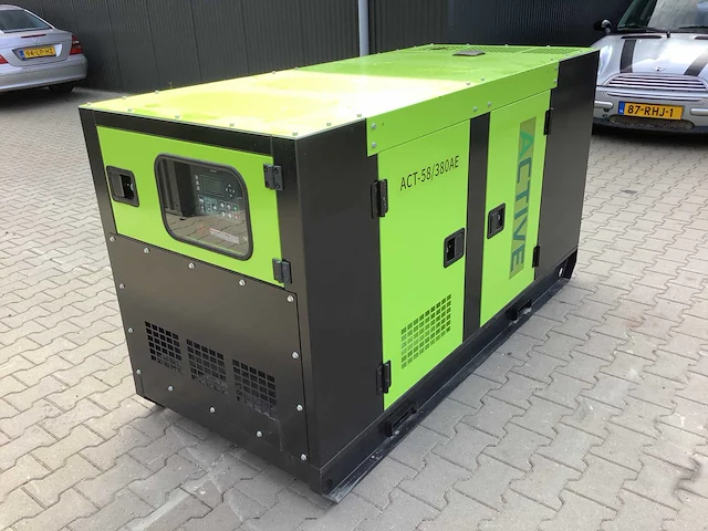 Noodstroom aggregaat / generator diesel 48 kva - afbeelding 10 van  15