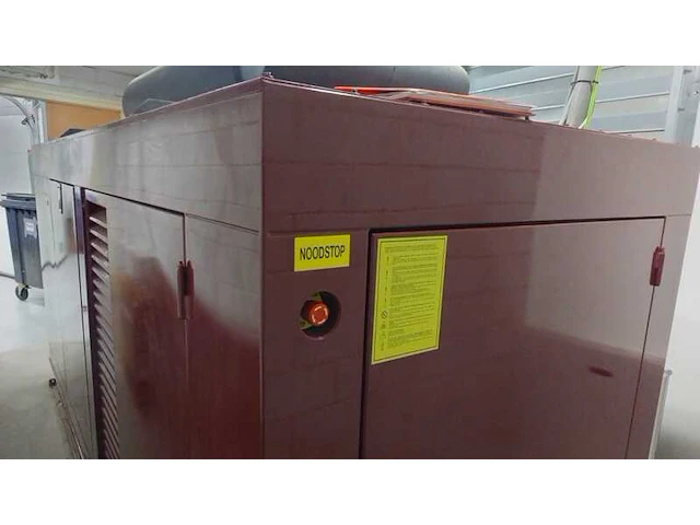 Noodstroomaggregaat 150 kva bredenoord, urenstand 90h. - afbeelding 12 van  37