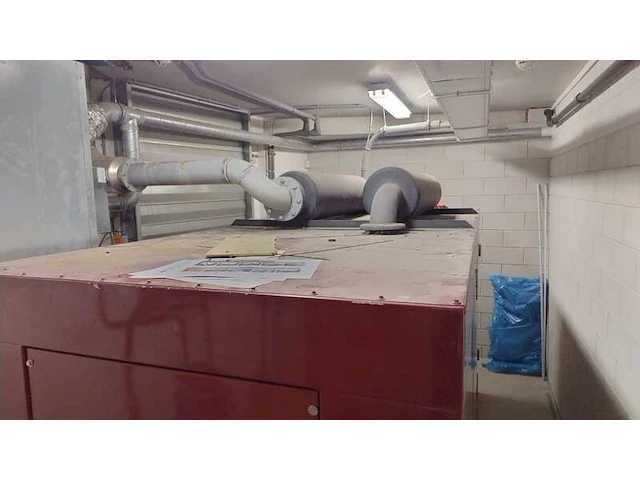 Noodstroomaggregaat 150 kva bredenoord, urenstand 90h. - afbeelding 32 van  37