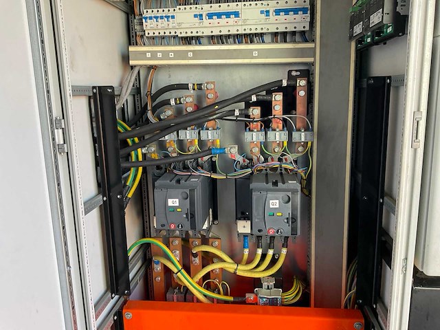 Noodstroomaggregaat 2x 250 kva - afbeelding 11 van  25