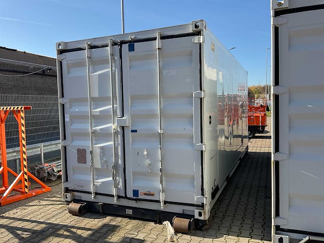Noodstroomaggregaat 2x 250 kva - afbeelding 1 van  25