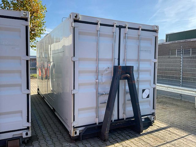 Noodstroomaggregaat 2x 250 kva - afbeelding 20 van  25