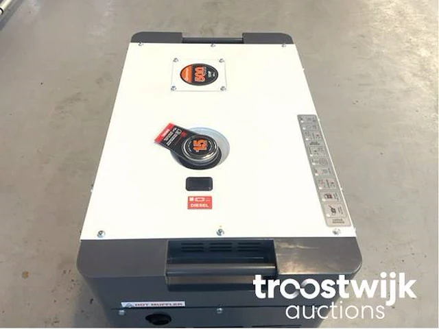 Noodstroomaggregaat 8,10kva - afbeelding 4 van  10