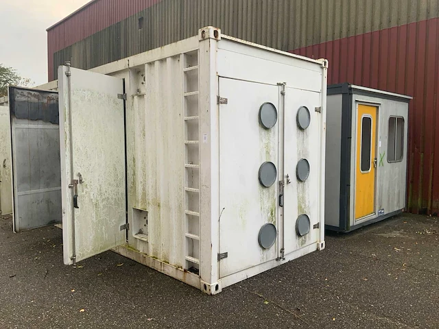 Noodstroomgenerator container (30ft) - afbeelding 3 van  9