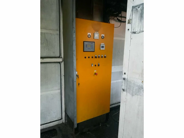 Noodstroomgenerator container (30ft) - afbeelding 5 van  9