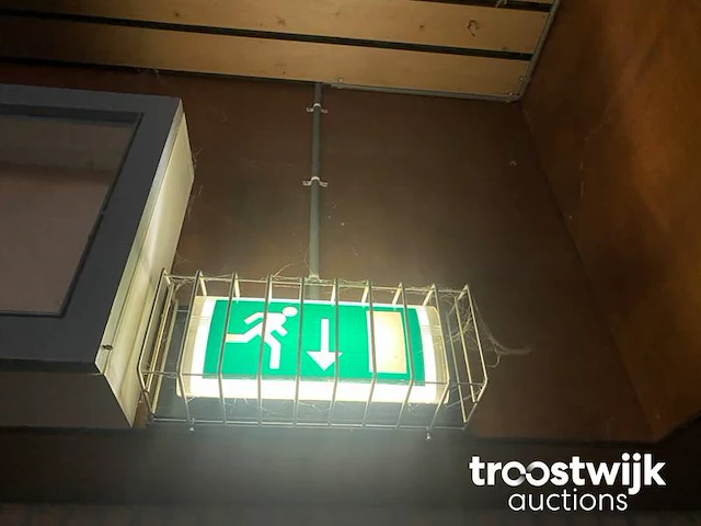 Noodverlichting - afbeelding 2 van  2