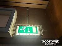 Noodverlichting - afbeelding 2 van  2