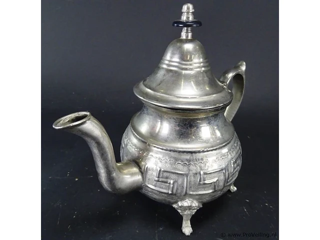 Noord-afrikaanse mahden?. theepot - afbeelding 2 van  5