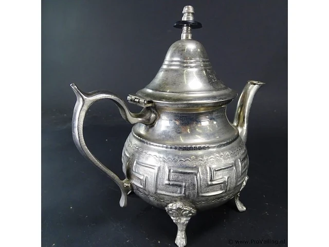 Noord-afrikaanse mahden?. theepot - afbeelding 3 van  5