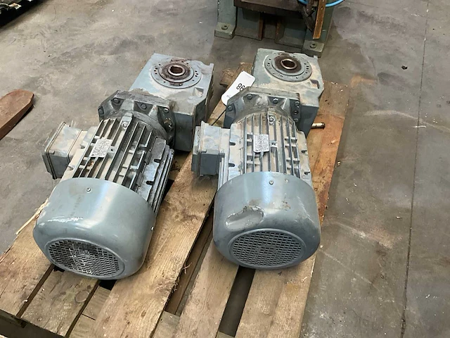 Nord sk 132m/4 elektromotor (2x) - afbeelding 2 van  5