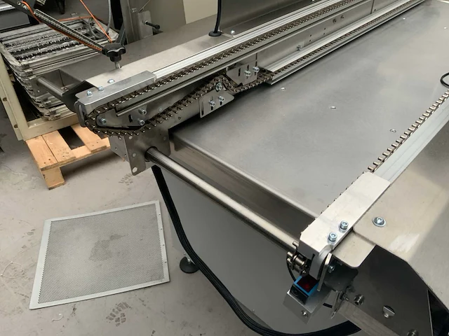 Nordson board handler uv inspection line - afbeelding 4 van  5