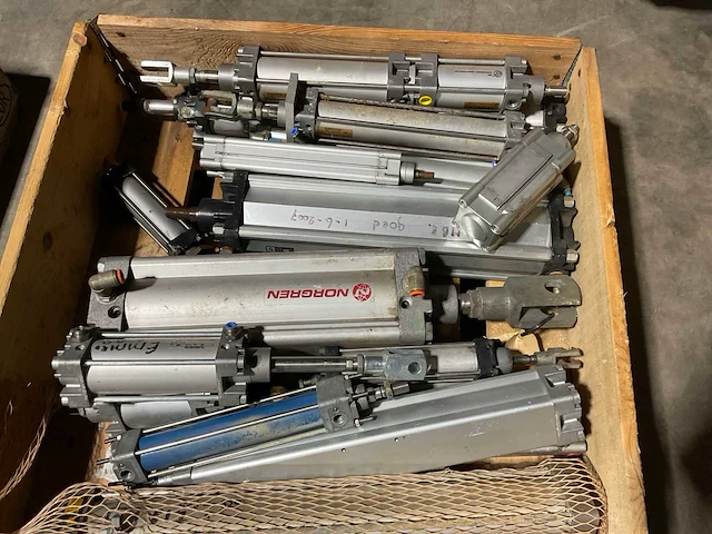 Norgren partij pneumatische werkcilinders - afbeelding 3 van  3