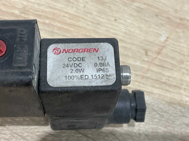 Norgren pneumatische switch (11x) - afbeelding 7 van  7