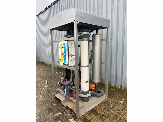 Norit - perfector-e - water membrane filter - waterzuiveringsinstallatie - afbeelding 6 van  10