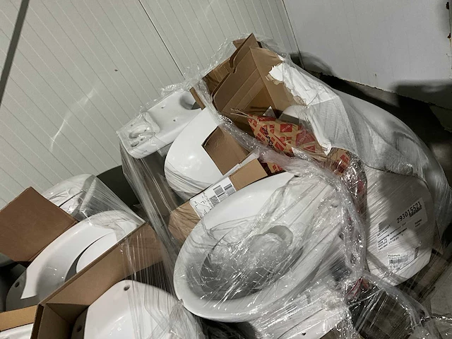 Norm & vitra - staande - toiletten en wastafels (12x) - afbeelding 4 van  8