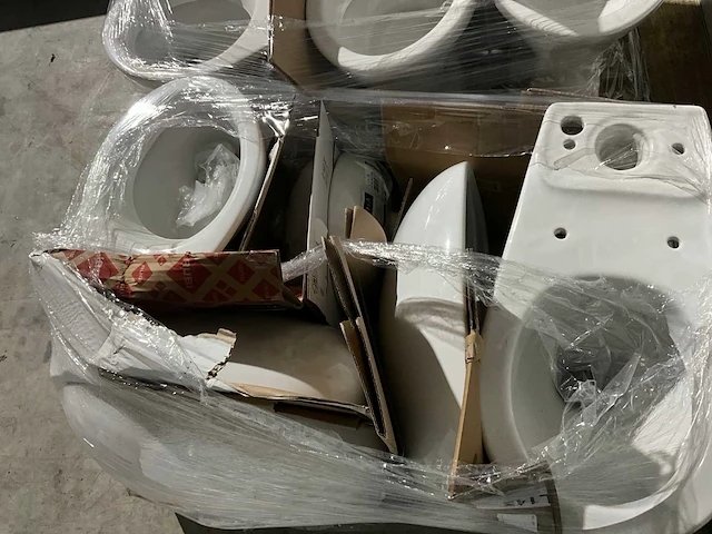 Norm & vitra - staande - toiletten en wastafels (12x) - afbeelding 6 van  8