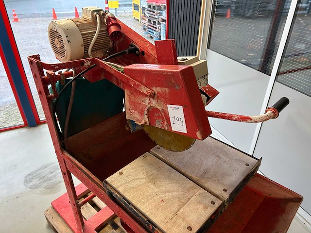 Norton clipper steenzaagmachine 400v - afbeelding 5 van  10