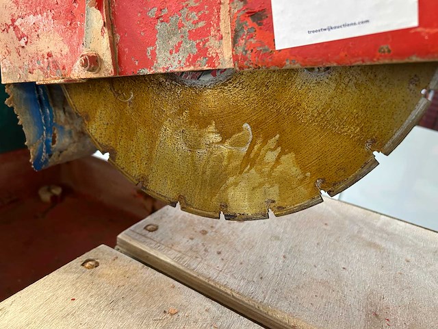 Norton clipper steenzaagmachine 400v - afbeelding 6 van  10