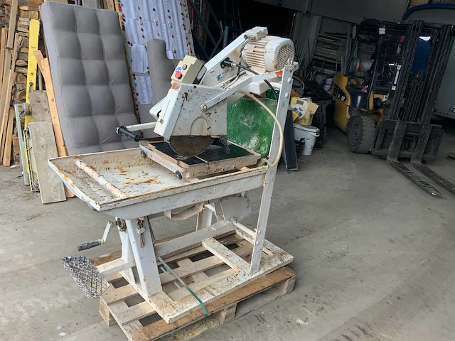Norton clipper steenzaagmachine - afbeelding 2 van  4