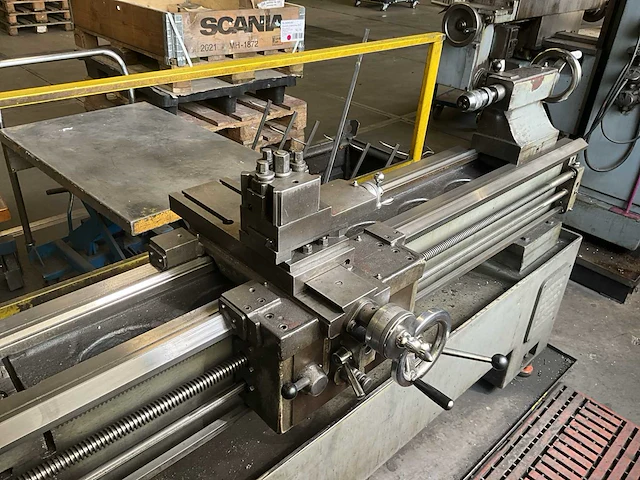 Nosotti t200/1500 universele draaibank - afbeelding 8 van  13