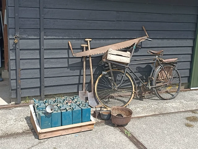 Nostalgische decoratie materiaal - afbeelding 1 van  11