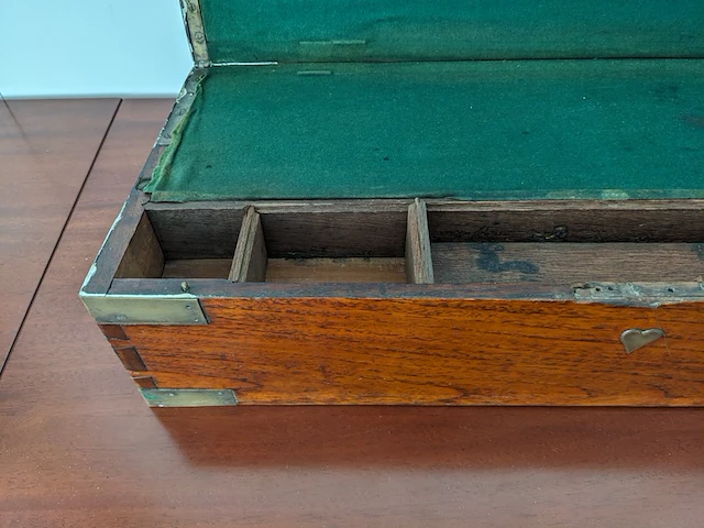 Nostalgische houten schrijverskist - afbeelding 7 van  11