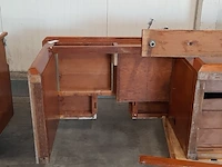 Nostalgische laboratorium kast met werkbanken - afbeelding 19 van  24