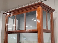 Nostalgische laboratorium kast met werkbanken - afbeelding 8 van  24