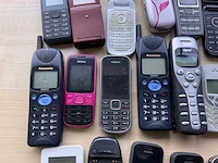Nostalgische mobiele telefoon (25x) - afbeelding 4 van  7