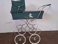Nostalgische poppen wandelwagen - afbeelding 1 van  8