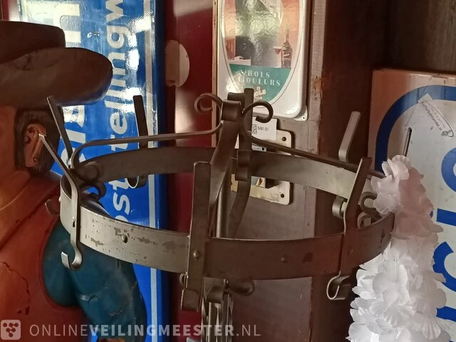 Nostaligsche kapstok - afbeelding 2 van  3