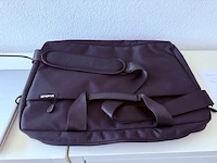 Notebook hp 17-cpoxxx met lader en tas - afbeelding 4 van  4