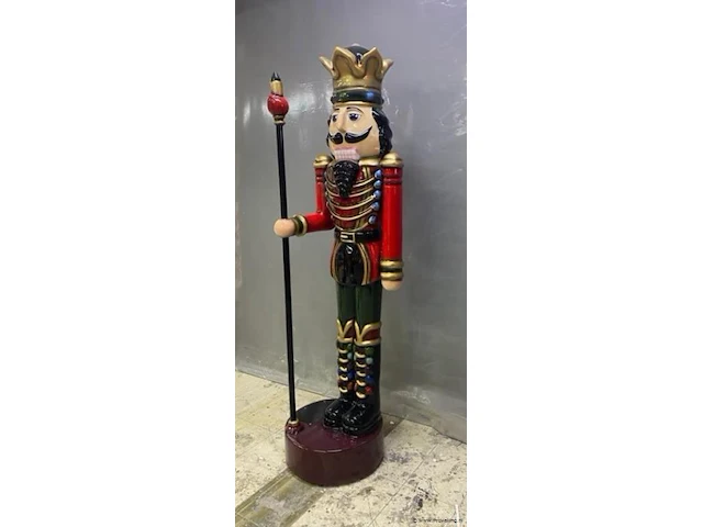 Notenkraker beeld van glasvezel, koning, 220cm hoog - afbeelding 2 van  4