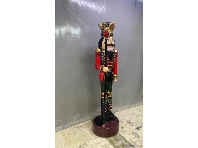 Notenkraker beeld van glasvezel, koning, 220cm hoog - afbeelding 4 van  4