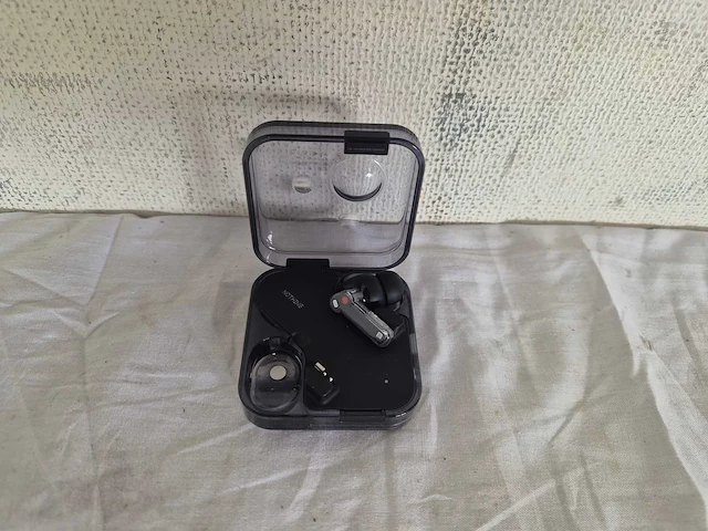 Nothing ear draadloze oordopjes true wireless - noise cancelling - zwart - afbeelding 3 van  3