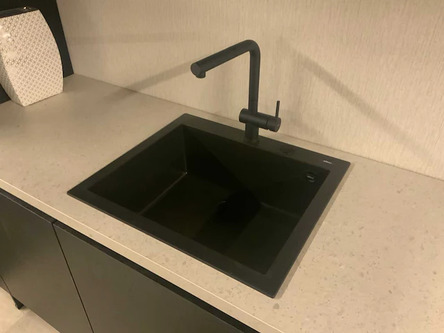 Novellini nove kuadra 2.0 showroom keuken hoekopstelling - afbeelding 4 van  33